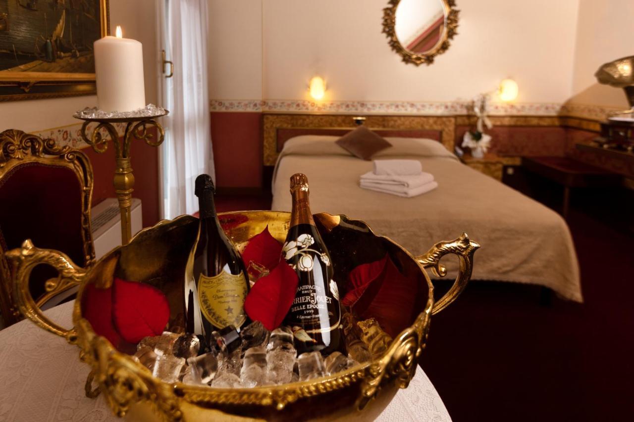 Tezze sul Brenta Hotel Villa Pigalle מראה חיצוני תמונה